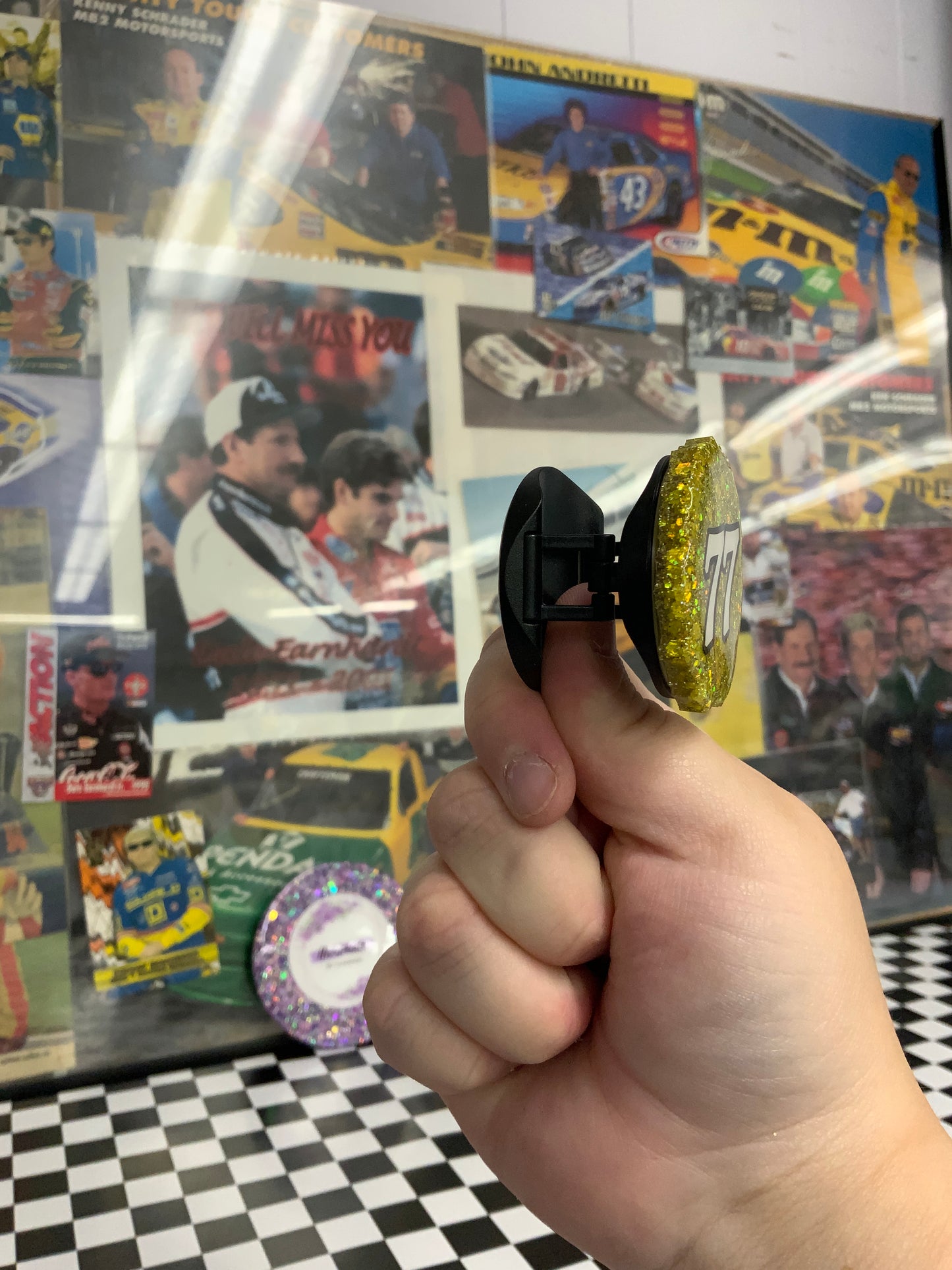 #77 Phone Grip