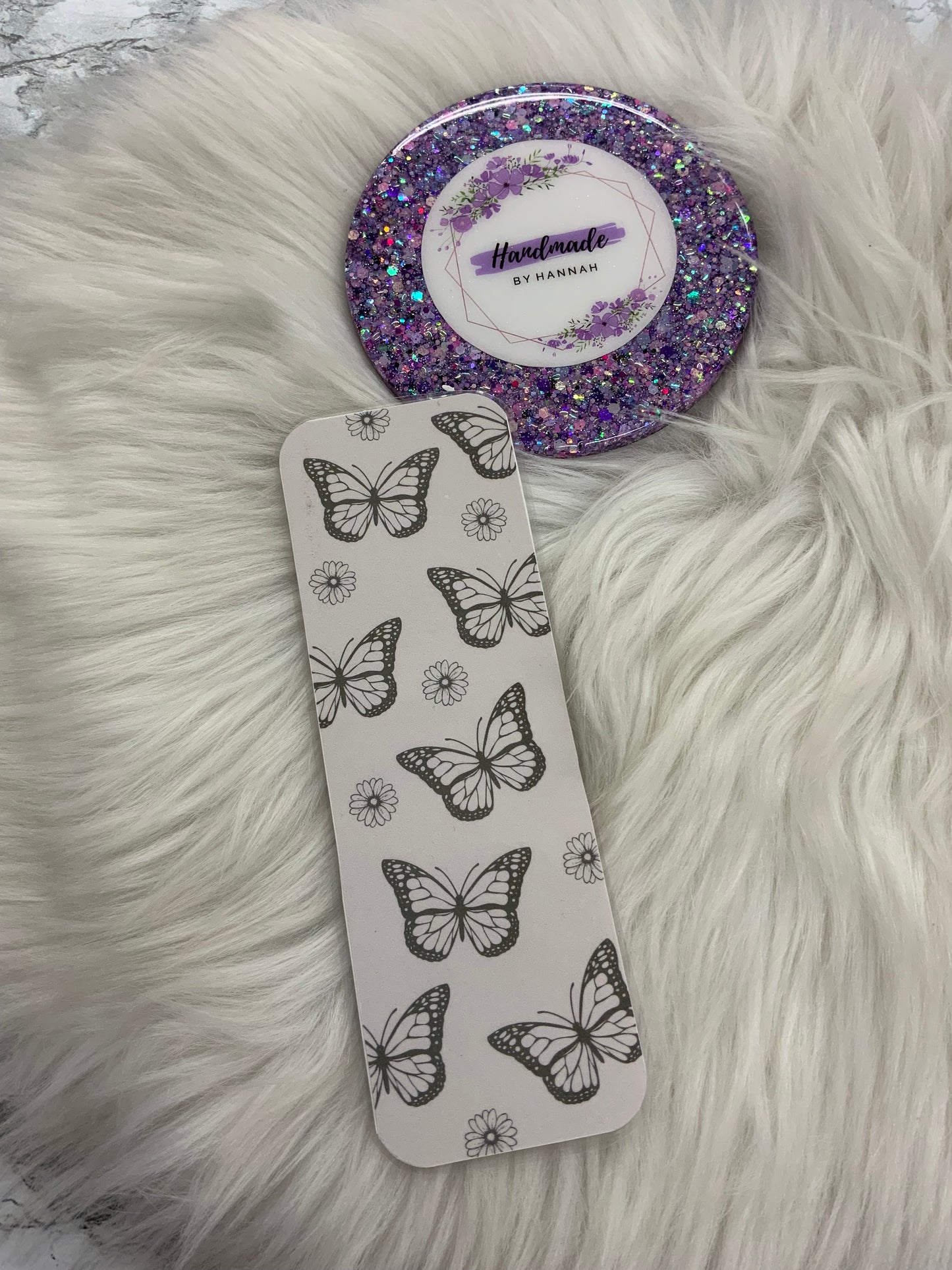 Daisy Wings- Laminated Bookmark