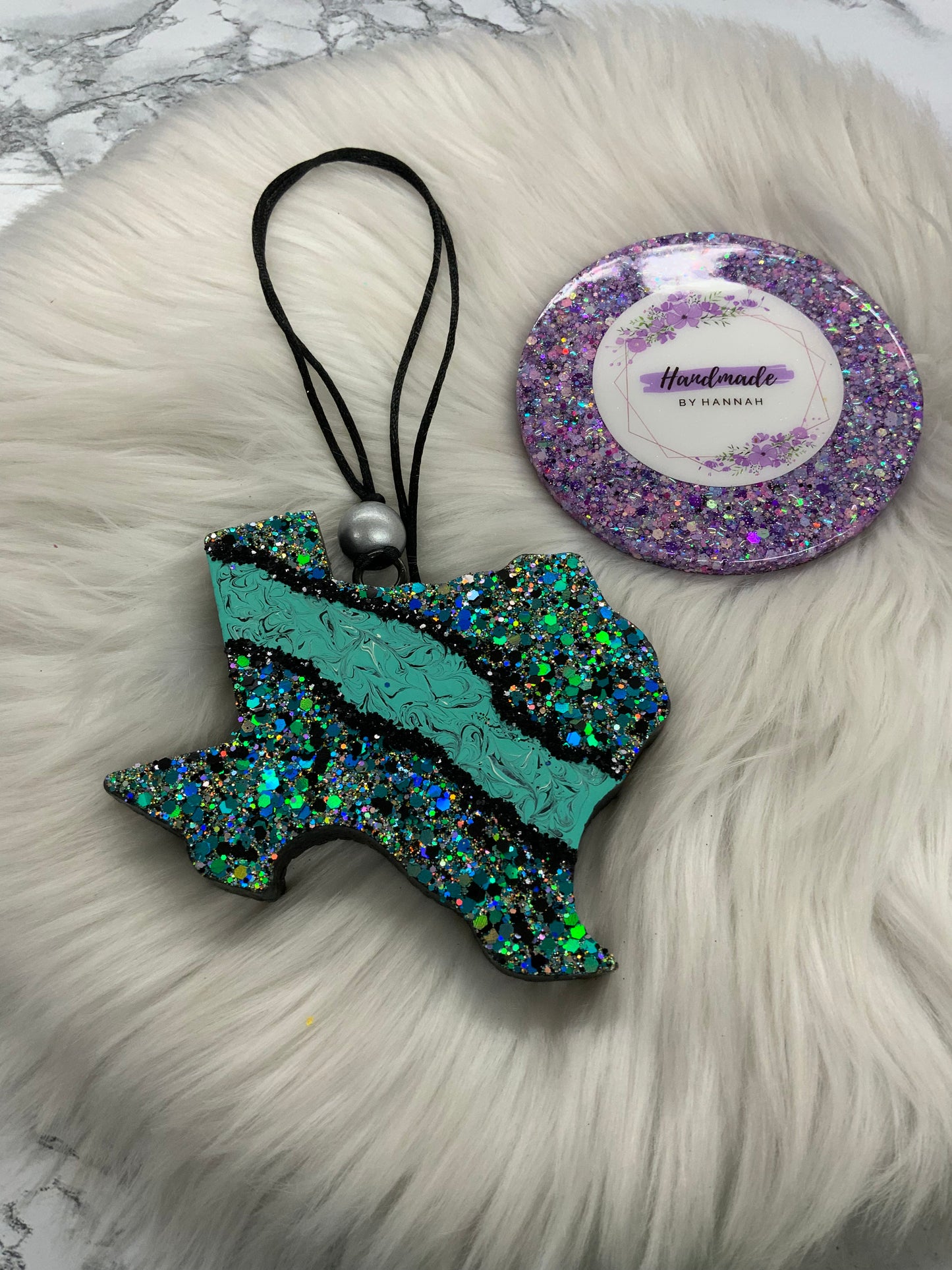 Texas Car Freshie | Scent: Baccarat Red