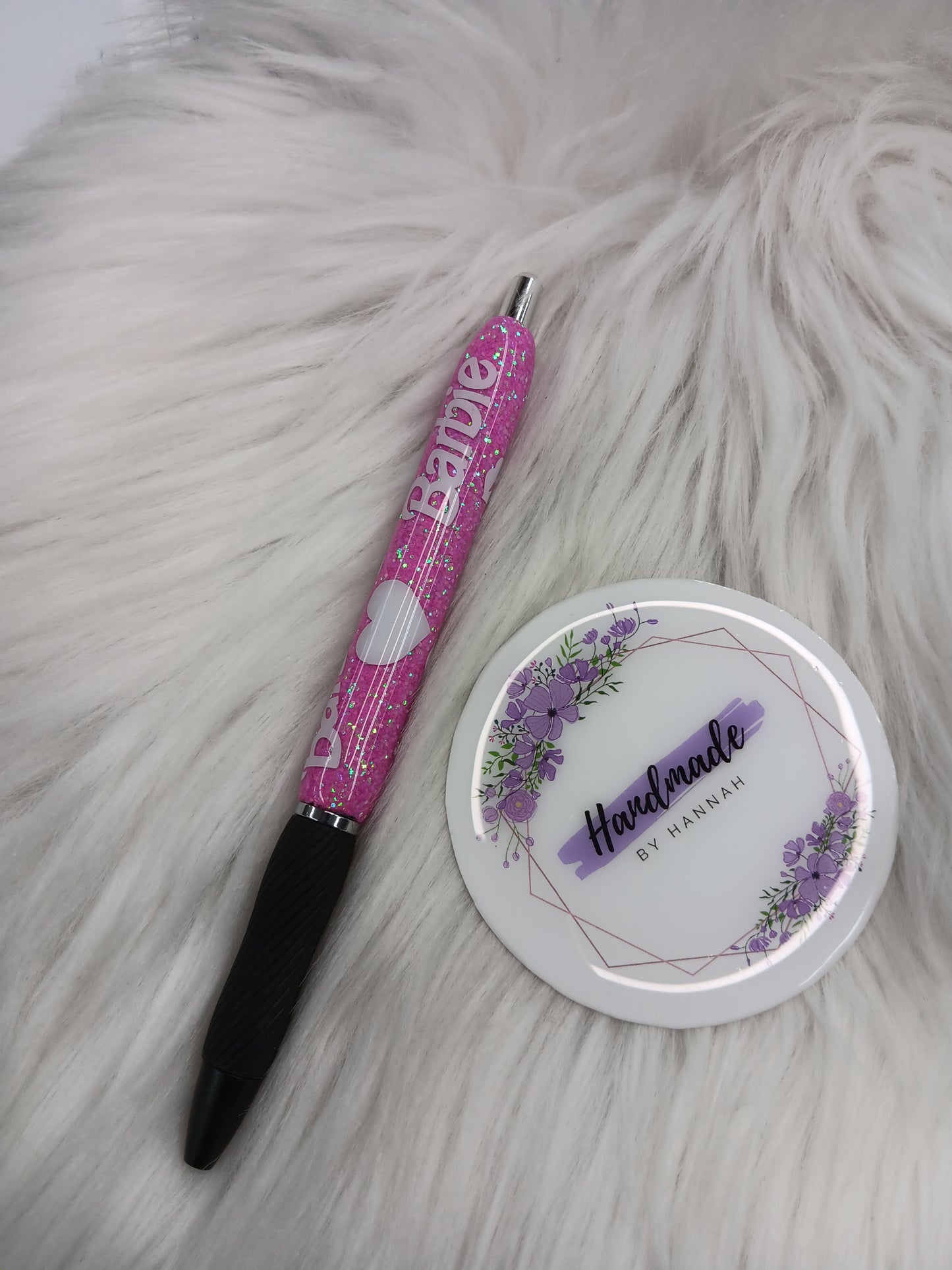 Doll Barb Refillable Pen With Grip
