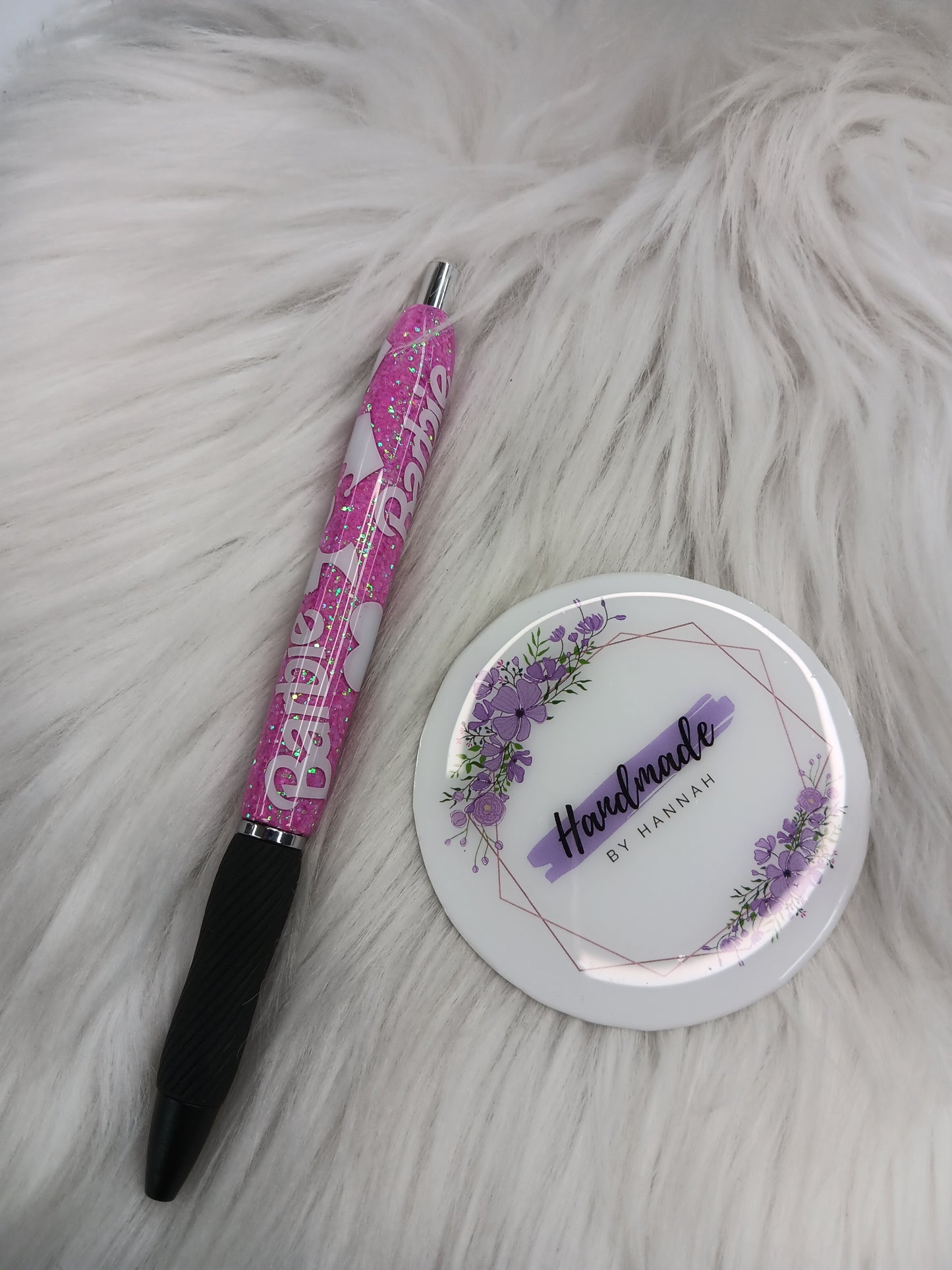 Doll Barb Refillable Pen With Grip