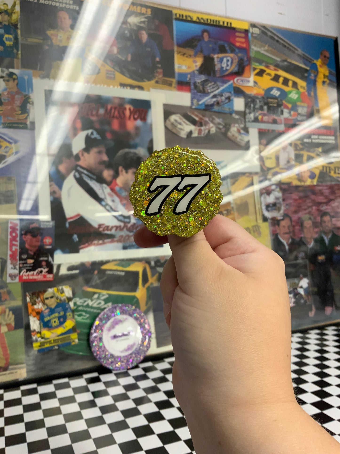 #77 Phone Grip